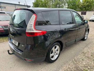 Renault Grand Scenic foto 6