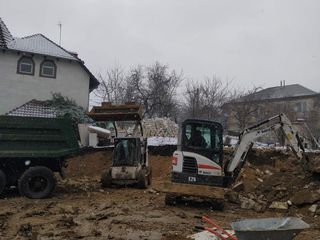 Lucrari cu miniexcavator, bobcat, ciocan hidraulic. Servicii kamaz foto 2