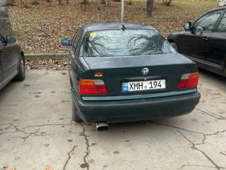 BMW 3 Series foto 3