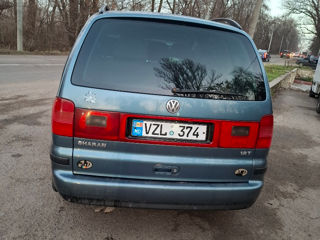 Volkswagen Sharan foto 7