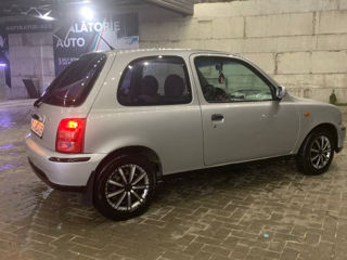 Nissan Micra foto 4