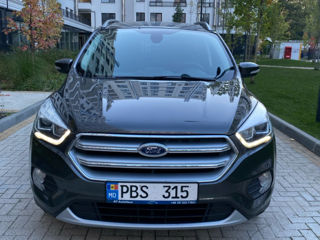 Ford Kuga foto 3