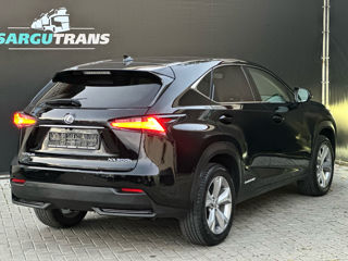 Lexus NX Series foto 4