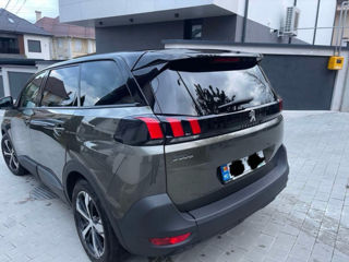 Peugeot 5008 foto 3