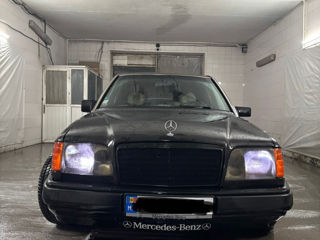 Mercedes W123, 1994 г.