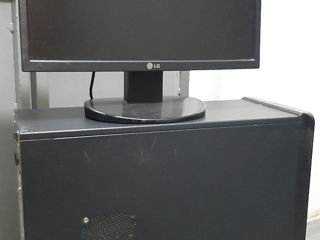 Monitor foto 3