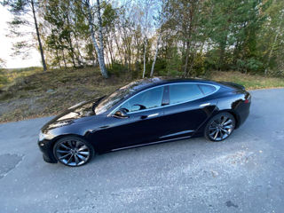 Tesla Model S foto 5