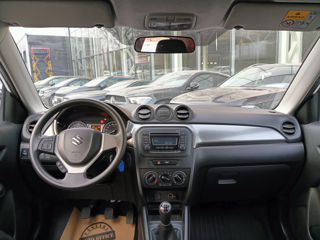 Suzuki Vitara foto 14