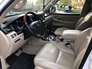 Lexus LX Series foto 6