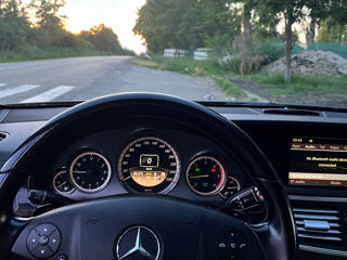 Mercedes E-Class foto 4