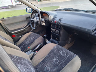 Mazda 323 foto 8