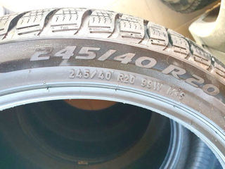 R20 245/40 Зимние шины Pirelli (2 шины) foto 5