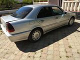 Mercedes C Class foto 3