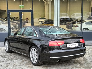 Audi A8 foto 6