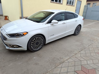 Ford Fusion foto 6