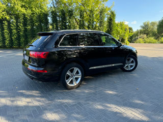 Audi Q7 foto 4