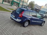 Renault Megane foto 2