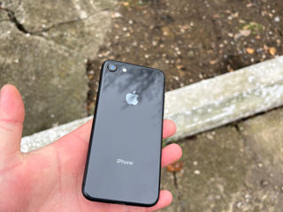 iPhone 8 90% foto 4