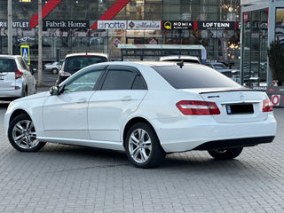 Mercedes E-Class foto 3