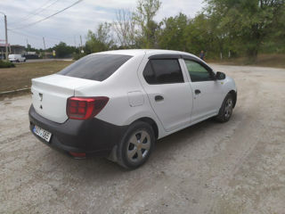 Dacia Logan foto 2