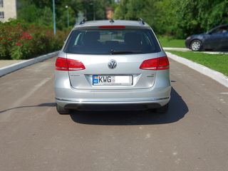 Volkswagen Passat foto 6