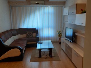 Apartament cu 3 camere, 100 m², Buiucani, Chișinău foto 3