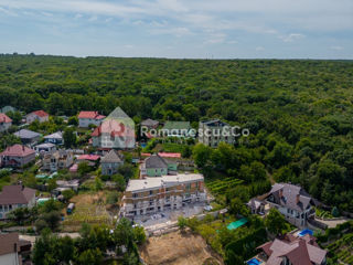 Townhouse cu terasă în or. Durlești, 190 mp, panoramă spre pădure! foto 5