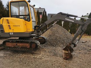 Экскаватор Volvo EC25 ! foto 4