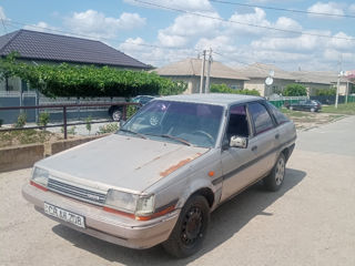 Toyota Carina foto 2