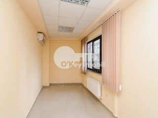 Oficiu în Centru !! 95 mp, euroreparație, 1600 € ! foto 9