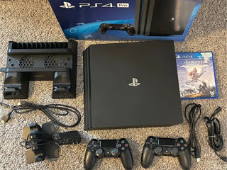 PlayStation 4 + (40 - 60 игр), джойстики : Sony PlayStation 4 Pro + 200 Игр foto 12