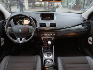 Renault Megane foto 12