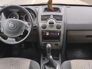 Renault Megane foto 5