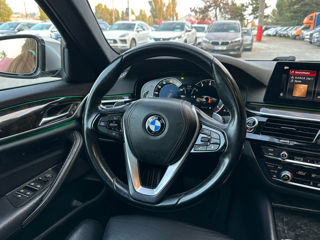 BMW 5 Series foto 11