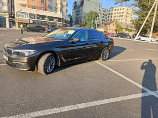 BMW 5 Series foto 3