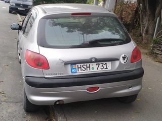 Peugeot 206 foto 6