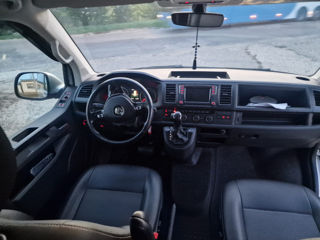 Volkswagen Caravelle foto 3