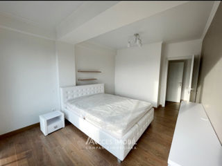 Apartament cu 2 camere, 85 m², Centru, Chișinău foto 7