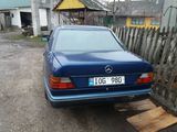 Mercedes Series (W124) foto 3