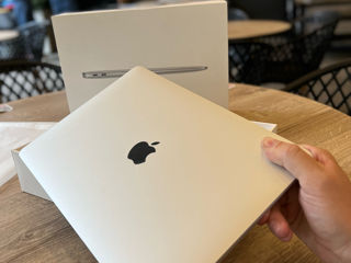 MacBook Air 13 M1 256gb Cumpăr foto 1