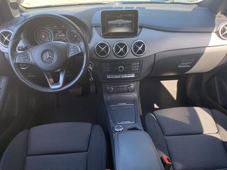 Mercedes B Class foto 10