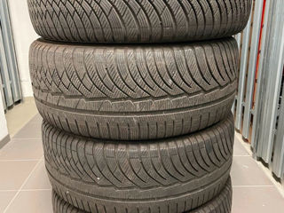 Michelin 245 45 18