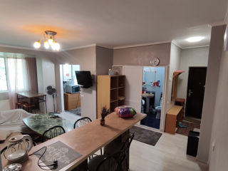 Apartament cu 3 camere, 60 m², Botanica, Chișinău foto 8