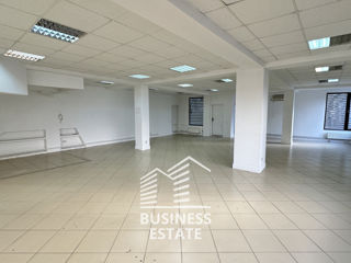 Ciocana, bd. M. cel Bătrân, Open Space! 125 m2. Prima linie! foto 3