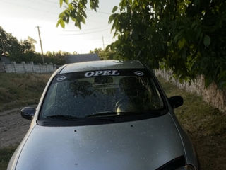 Opel Corsa foto 4