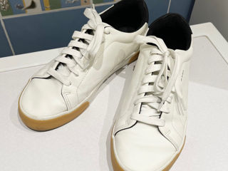 ! Pantofi sport Bershka  M. 40 foto 1