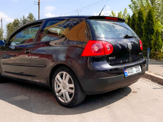 Volkswagen Golf foto 4