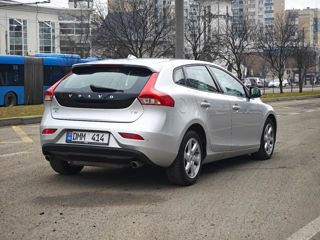 Volvo V40 foto 4