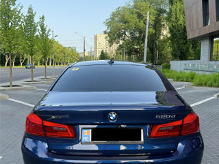 BMW 5 Series foto 3