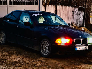 BMW 3 Series foto 3